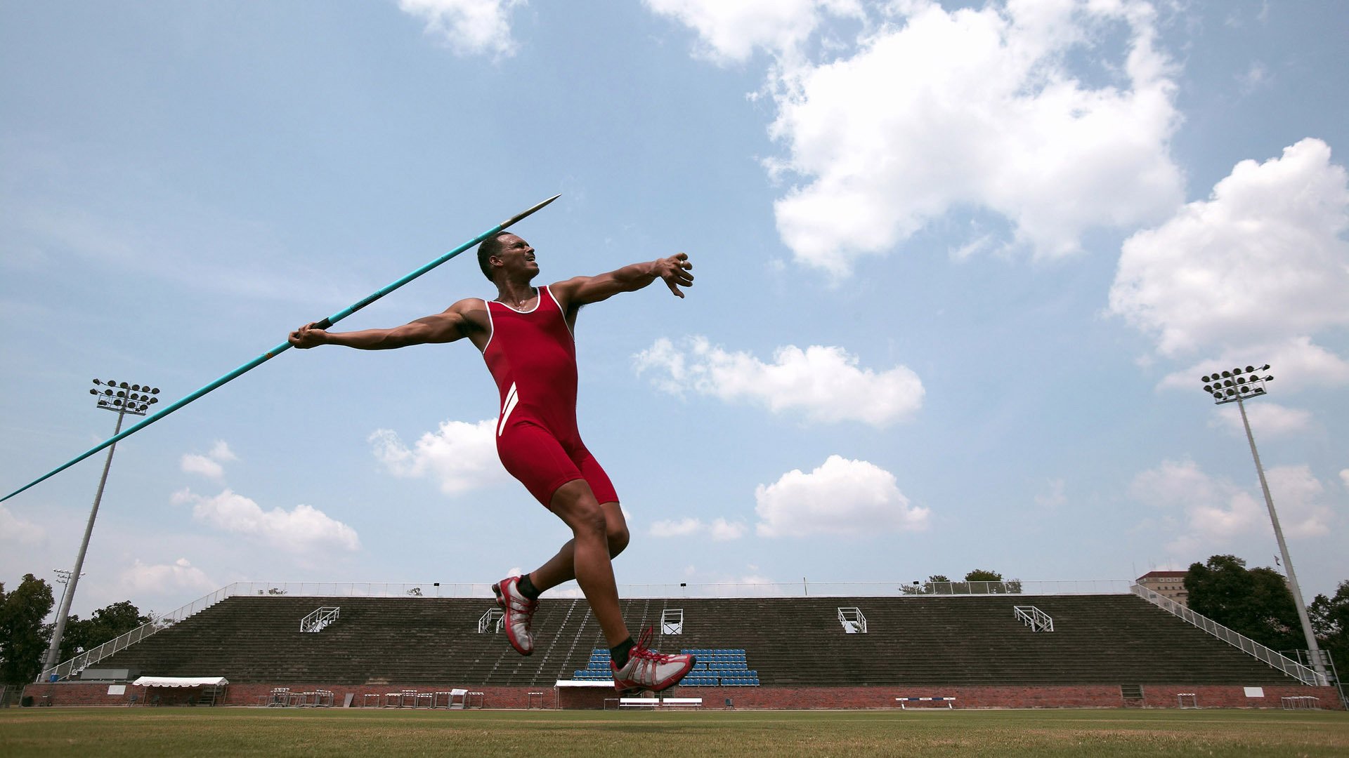 水球战术创新带动整体表现上升，水球集锦