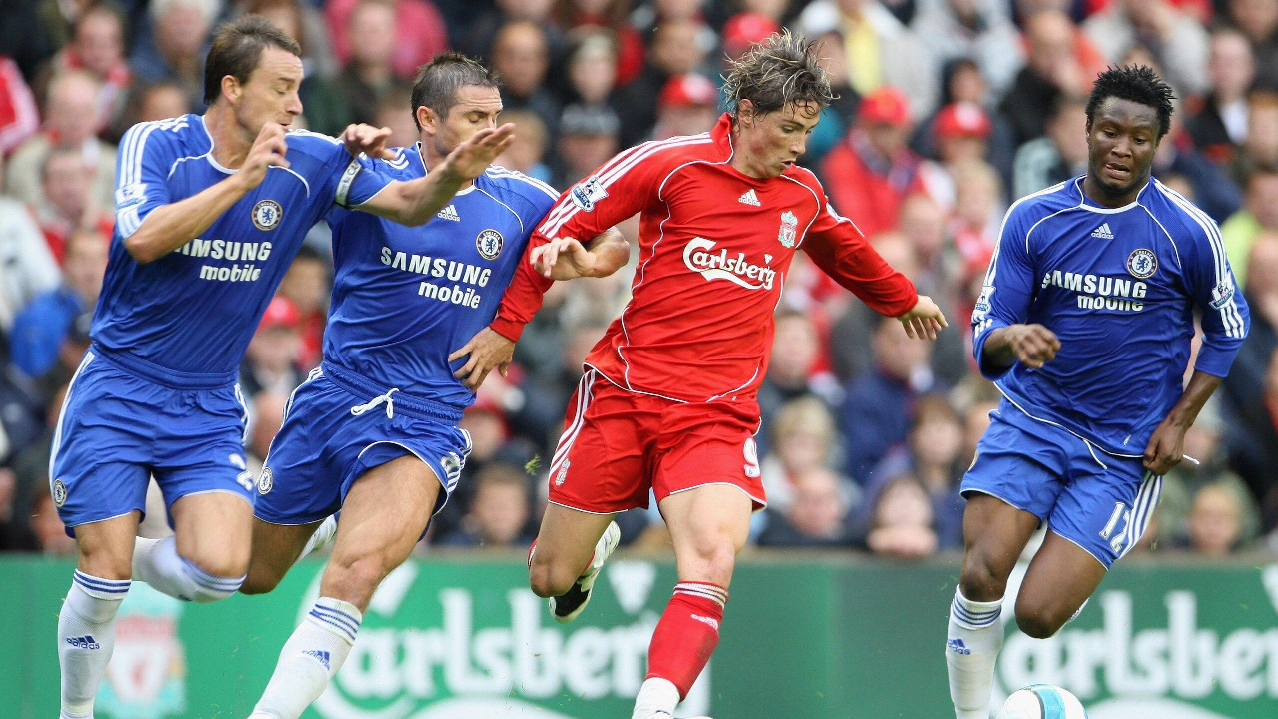 足球后卫训练课程系统化重构，足球后卫技术特点